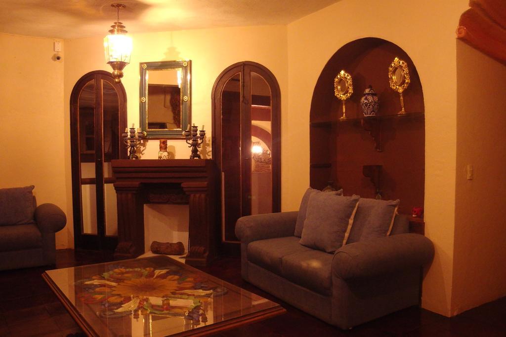Bed & Breakfast 28 De Abril San Miguel de Allende